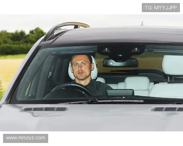 曼联后卫马兹拉维今日重返训练场 曼联后卫马兹拉维今日重返训练场